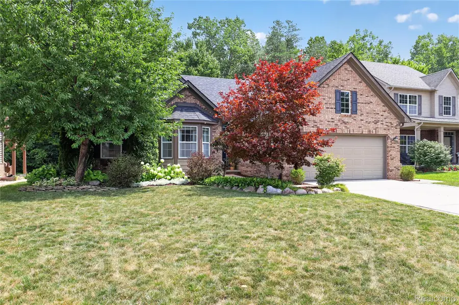 17174 Dew Point Court, Romulus, MI 48174 - #2