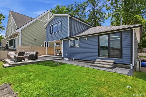 5245 Wildwood Drive, Howell, MI 48843