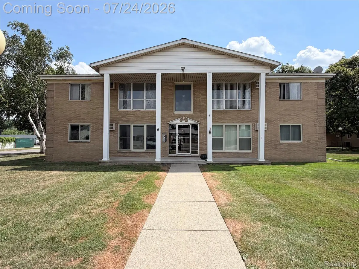 26305 W 7 Mile Rd Road #201, Redford, MI 48240 - #1