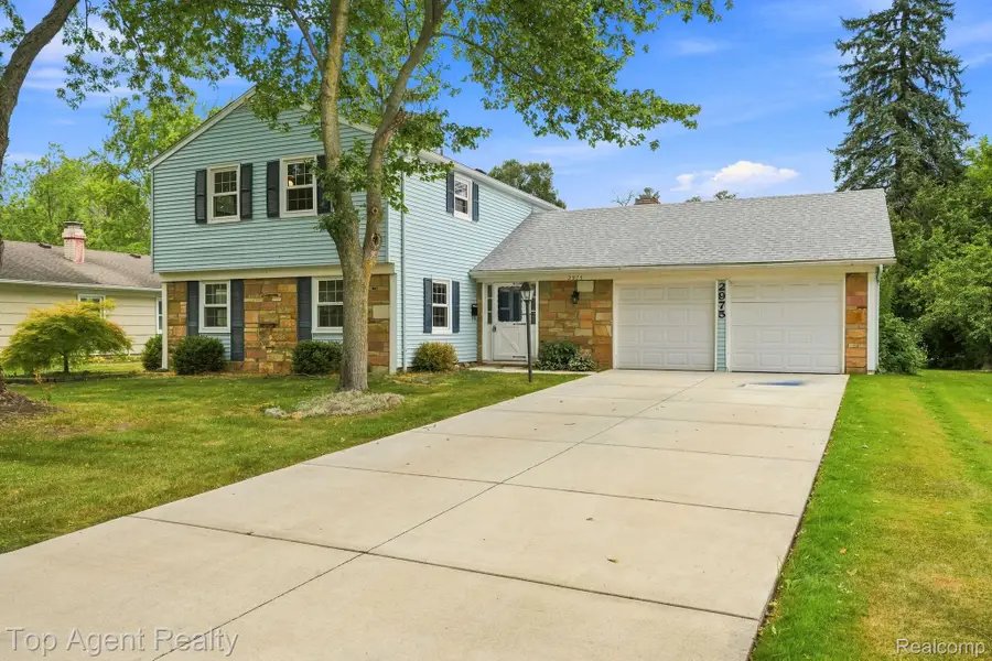 2975 Hill Drive, Troy, MI 48085 - #3