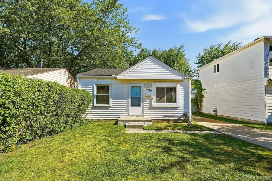 11299 Lozier Avenue, Warren, MI 48089 - #2