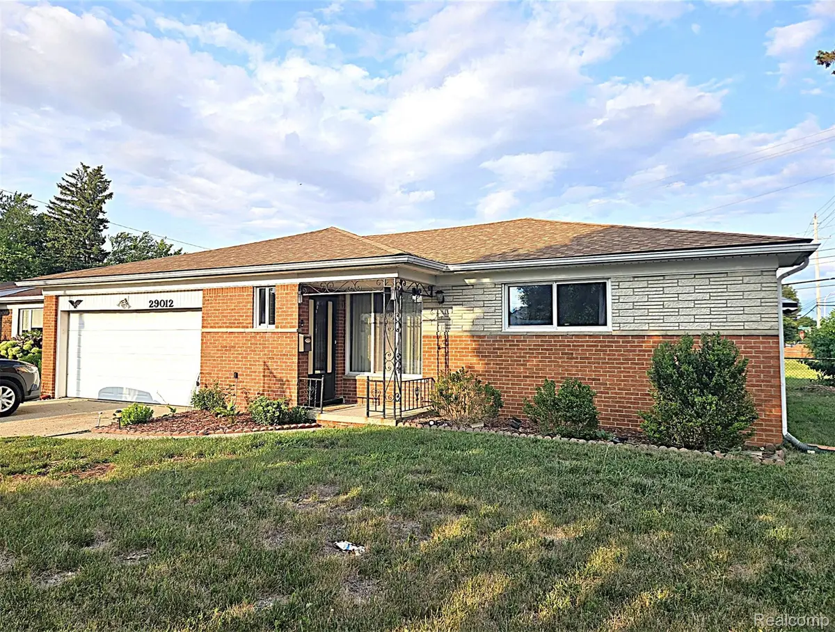 29012 James Drive, Warren, MI 48092 - #1