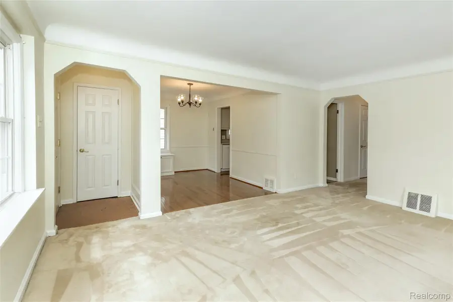 716 Maplegrove Avenue, Royal Oak, MI 48067 - #3