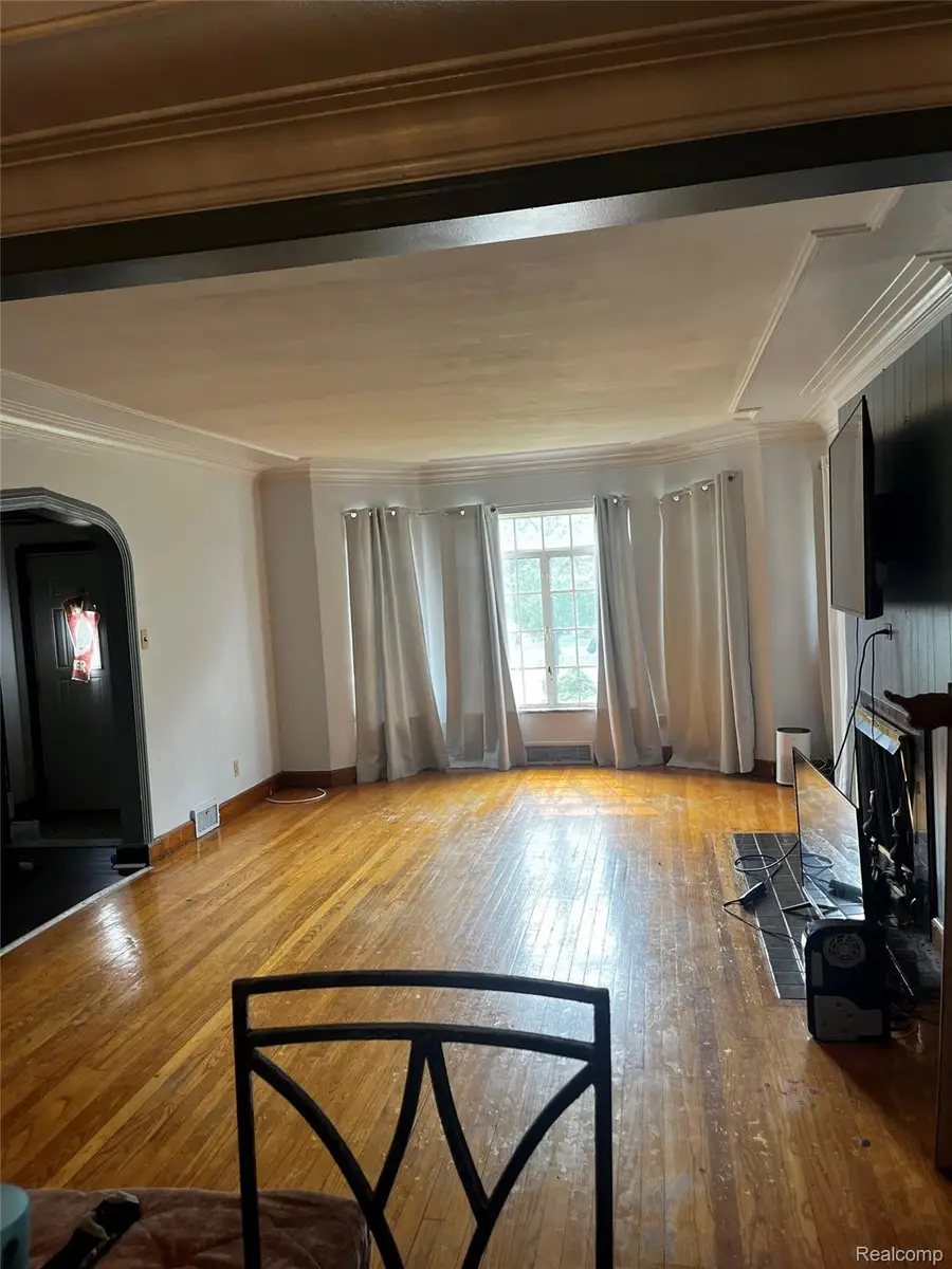 18684 Greenlawn Street Nw, Detroit, MI 48221 - #3