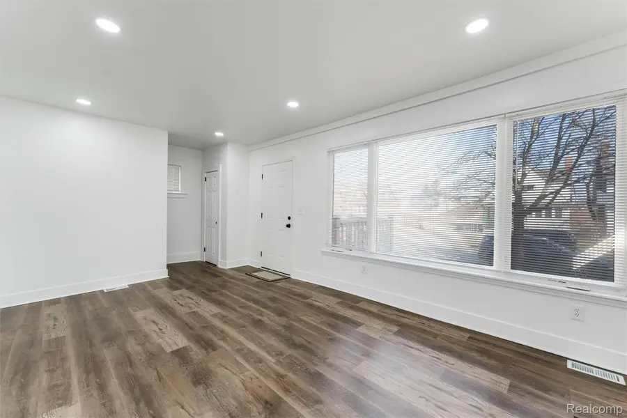 14029 Sussex Street, Detroit, MI 48227 - #2