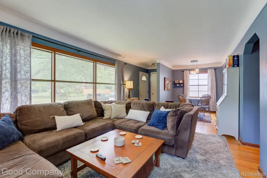 724 Wellesley Avenue, Royal Oak, MI 48067 - #2