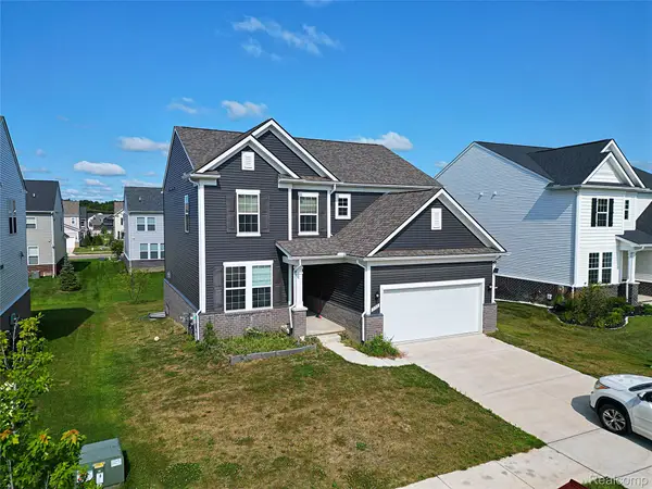 795 Ford Mill Drive, Saline, MI 48176