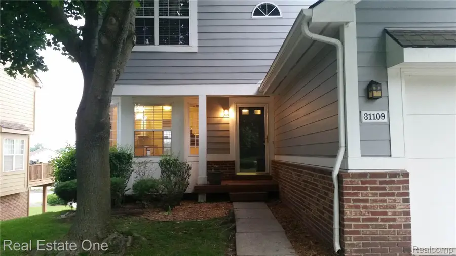 31109 Columbia Drive, Novi, MI 48377 - #2