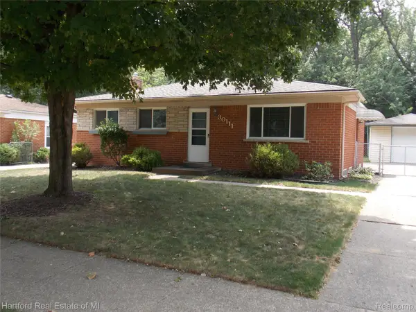 30111 Fairfax Street, Livonia, MI 48152