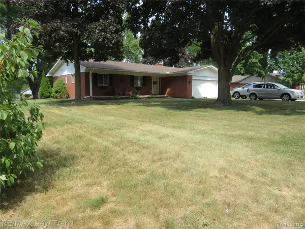 36602 Vicary Lane, Farmington, MI 48335