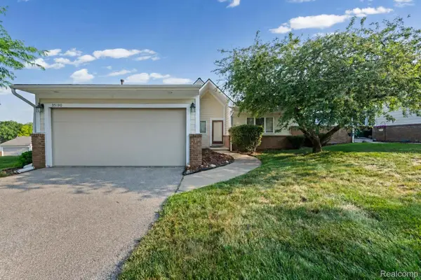 35190 Hillside Drive, FarmingtonHills, MI 48335