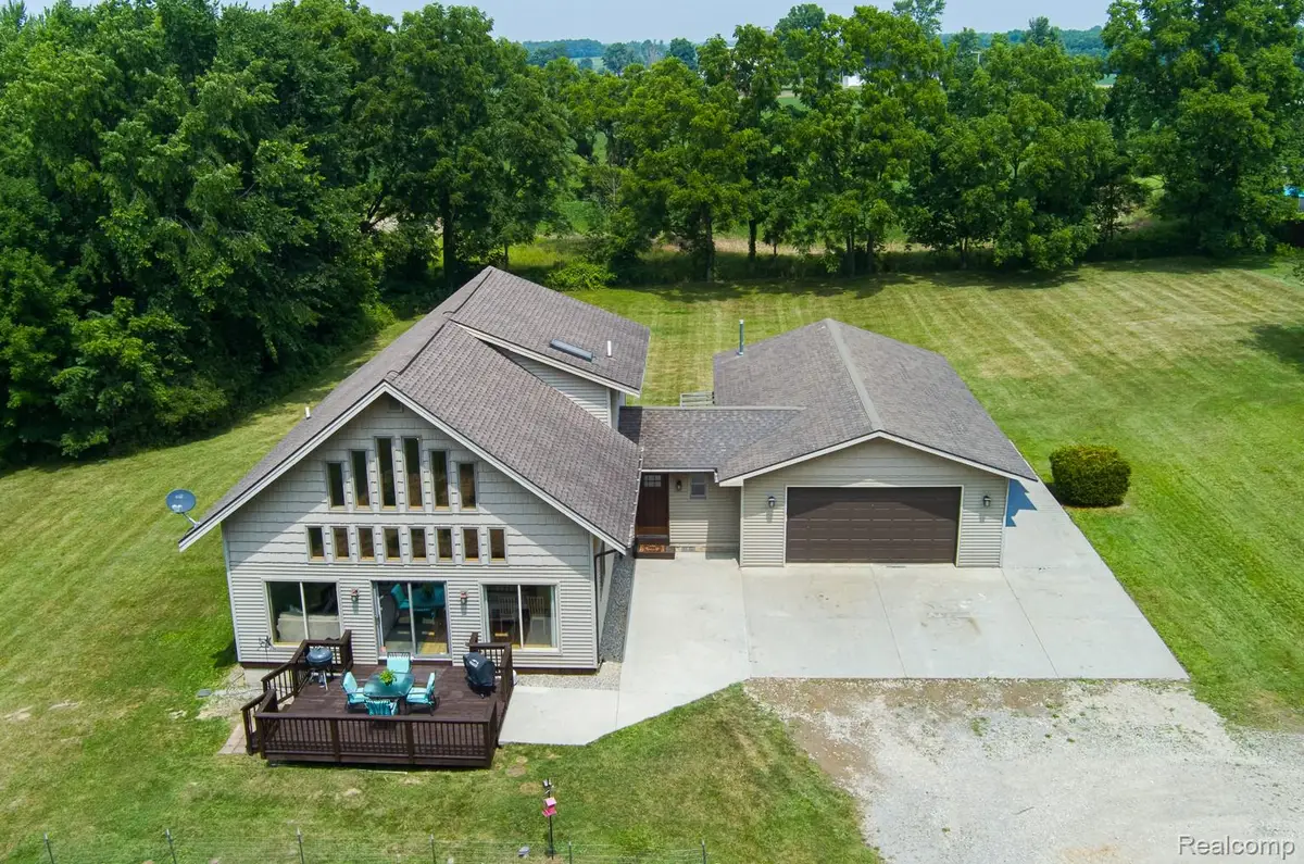 9038 Lahring Road, Gaines, MI 48436 - #1