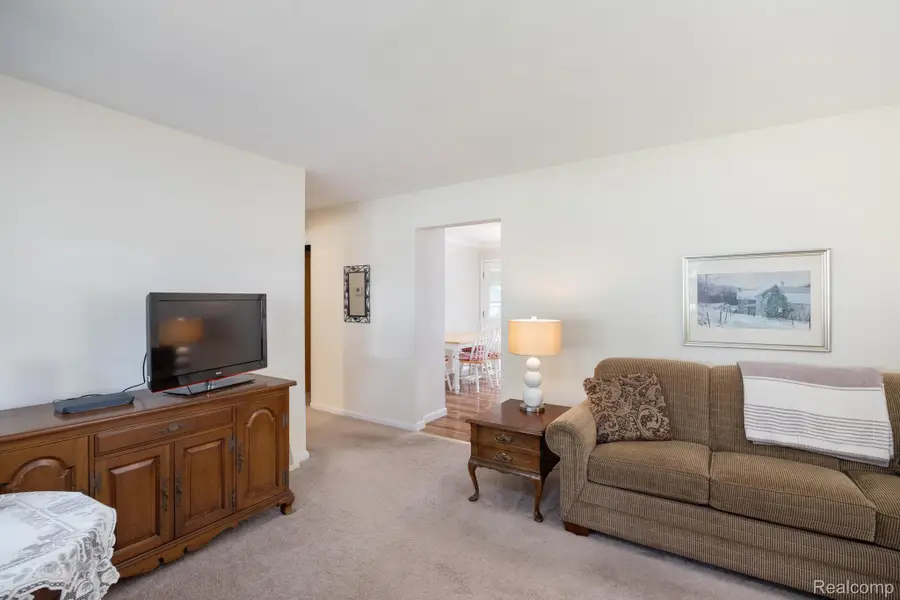 23500 Majestic Street, Oak Park, MI 48237 - #3