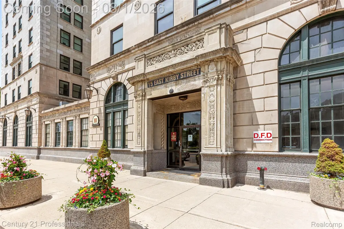 15 E Kirby Street, Detroit, MI 48202 - #1