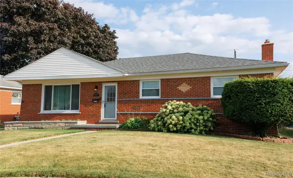 11096 Busch Avenue, Warren, MI 48089