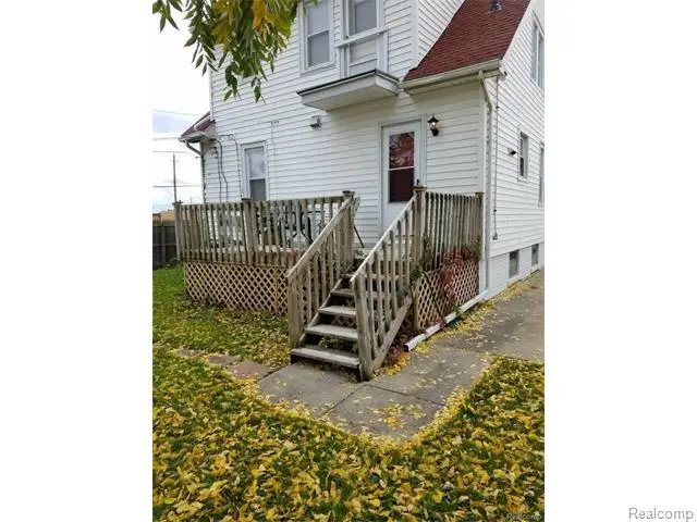 617 E Bennett Avenue, Ferndale, MI 48220 - #3