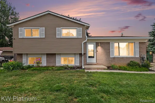 32369 Norwich Court, Fraser, MI 48026