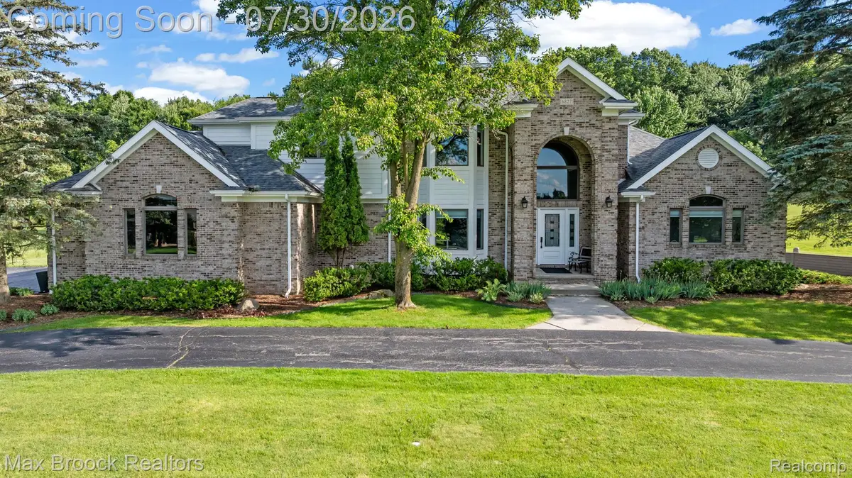 6827 Strawberry Lane, Clarkston, MI 48348 - #1