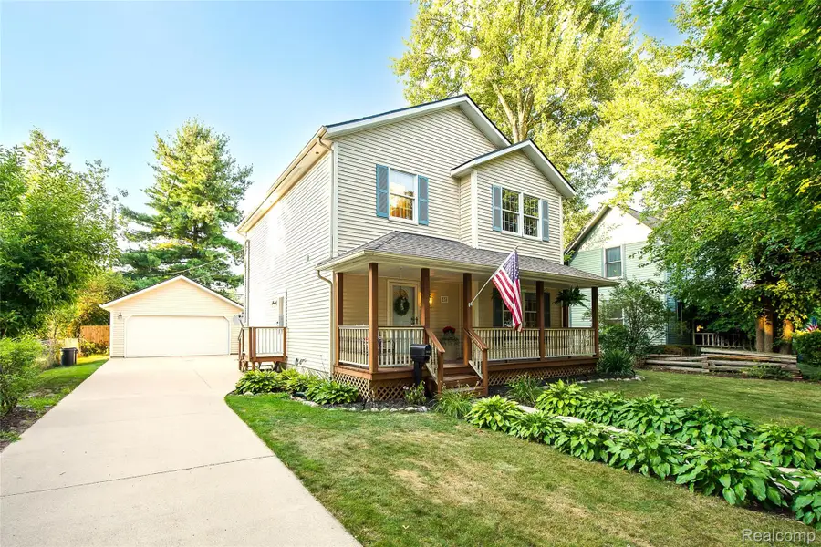 230 W Lake Street, South Lyon, MI 48178 - #3