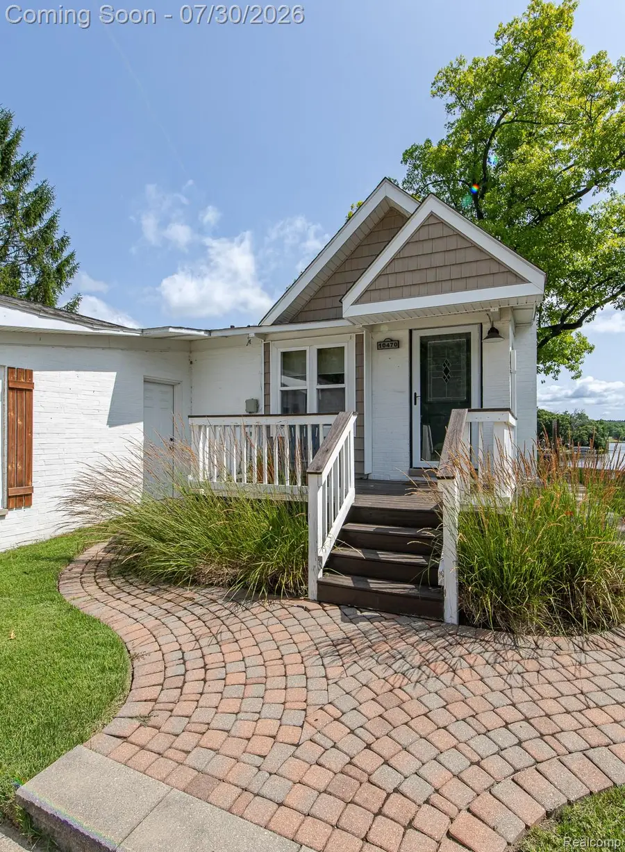 10470 King Road, Davisburg, MI 48350 - #3