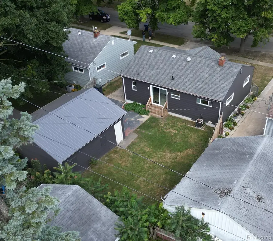 3718 Woodrow Avenue, Flint, MI 48506 - #3