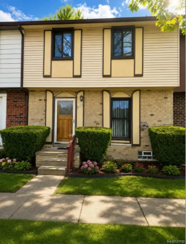 8410 Hickory Drive, SterlingHeights, MI 48312