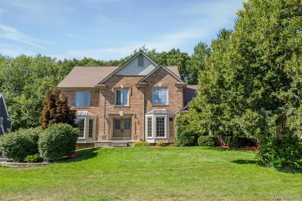 3740 Merriweather Lane, RochesterHills, MI 48306