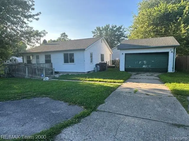 5601 Parkview Street, Newport, MI 48166 - #3