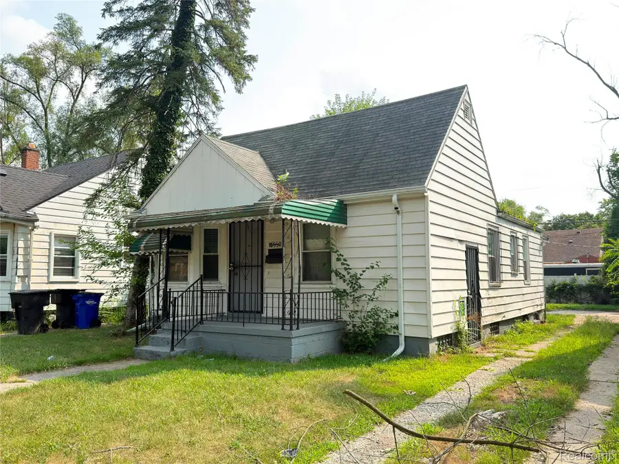 18550 Pierson Street, Detroit, MI 48219 - #2