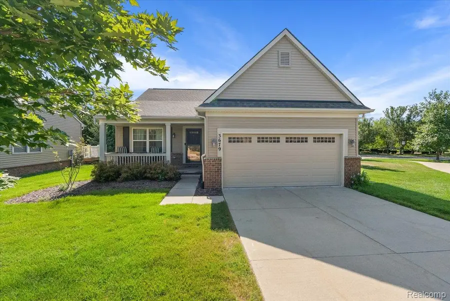 3679 W Madison Avenue, Orion, MI 48359 - #2