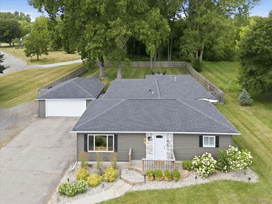 1475 N Irish Road, Davison, MI 48423 - #3
