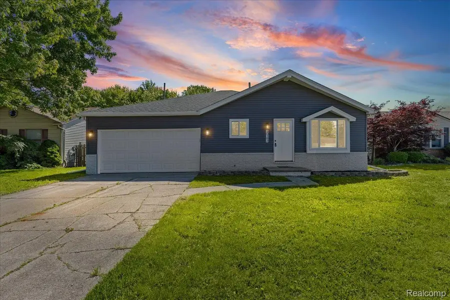 50192 Salisbury, Chesterfield, MI 48047 - #2