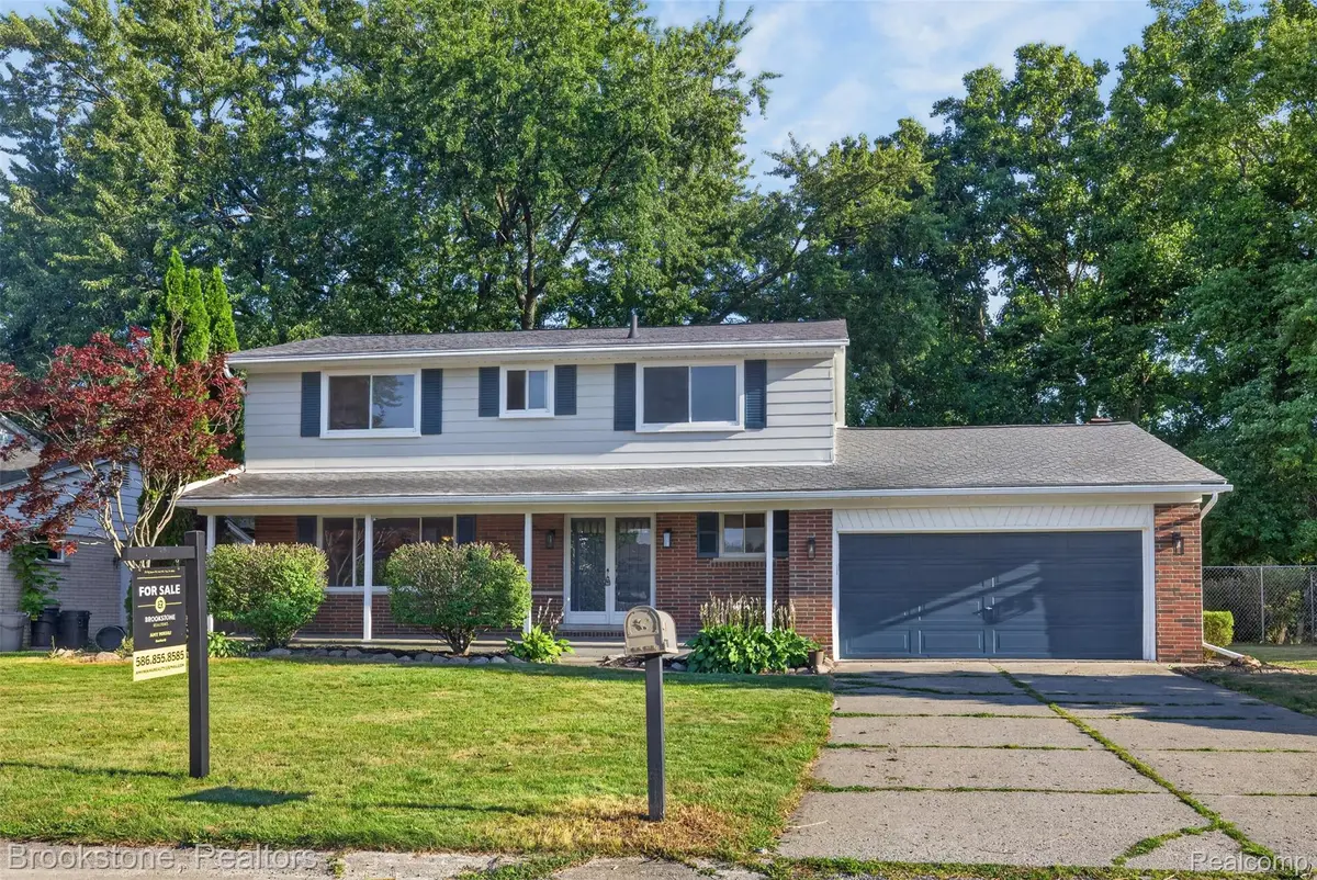 16072 Wrotham Court, Clinton, MI 48038 - #1