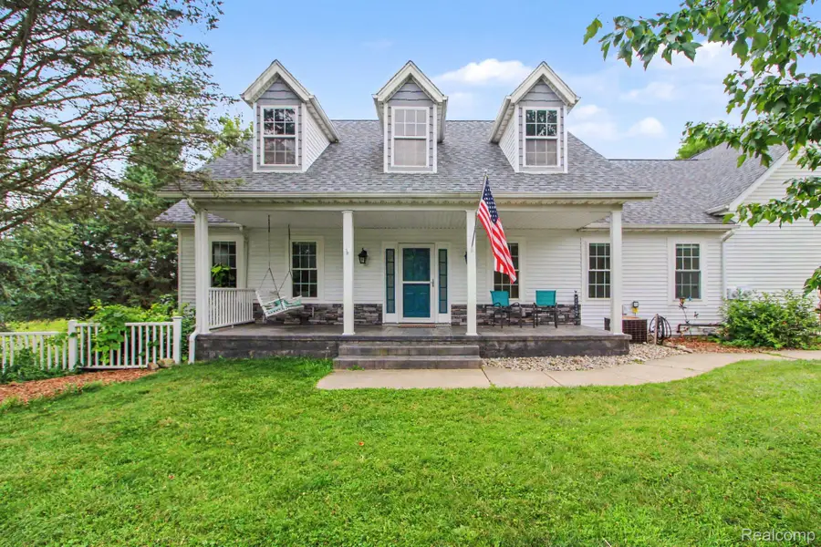6740 Herbst Road, Brighton, MI 48114 - #3