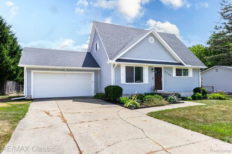 4504 American Heritage Road, Grand Blanc, MI 48439 - #2