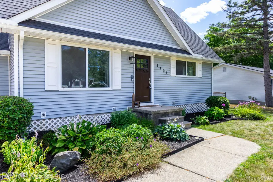 4504 American Heritage Road, Grand Blanc, MI 48439 - #3