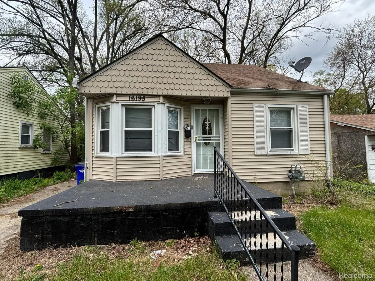 16195 Robson Street, Detroit, MI 48235 - #1