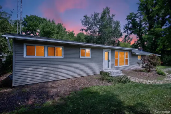 1279 E Burnside Road, NorthBranch, MI 48461