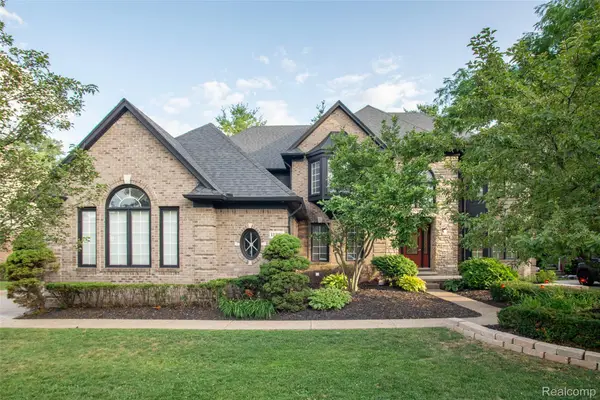 11226 Wilshire Drive, ShelbyTwp, MI 48315