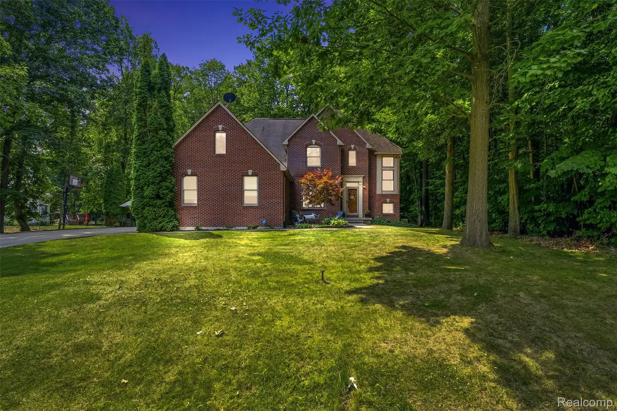 9293 Oakview Drive, Swartz Creek, MI 48473 - #1