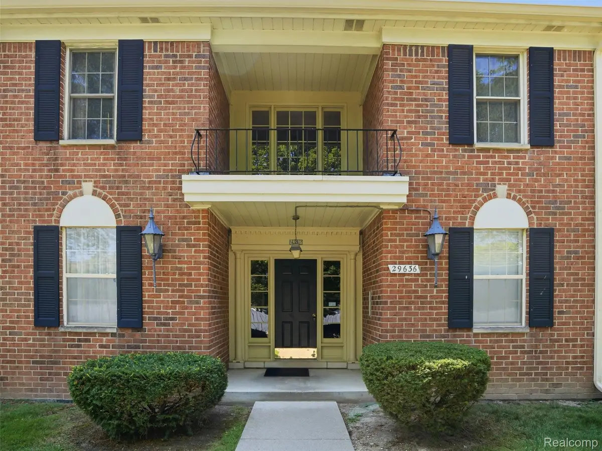 29636 Middlebelt Road #2602, Farmington Hills, MI 48334 - #1