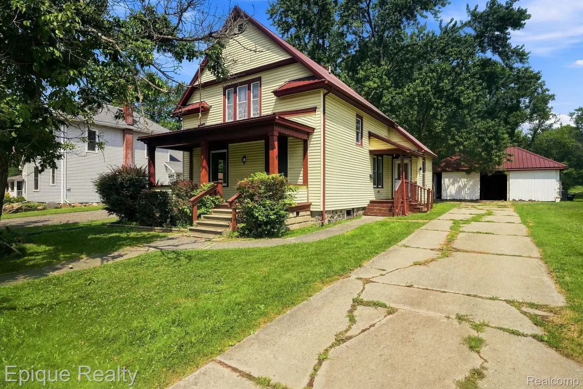 305 North Street, Yale, MI 48097 - #1