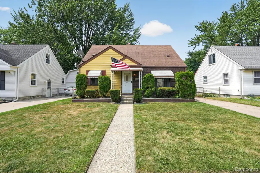 25199 Cole Street, Roseville, MI 48066 - #3