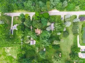 3896 3920 3940 Bald Mountain Road, Auburn Hills, MI 48326 - #3