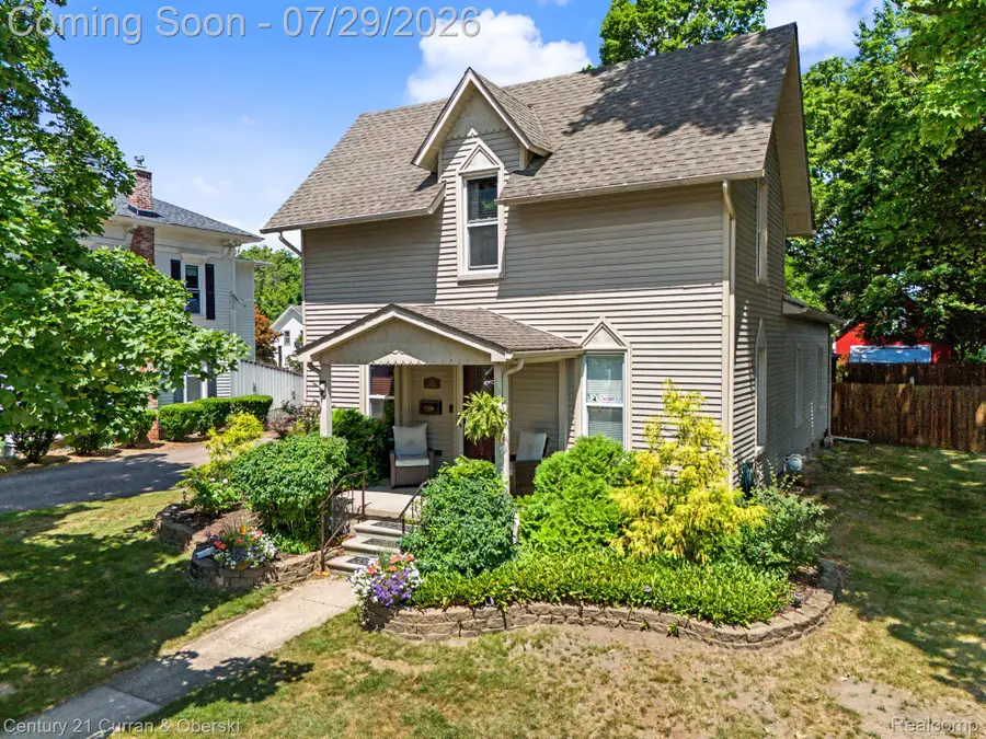 323 E Liberty Street, South Lyon, MI 48178 - #2