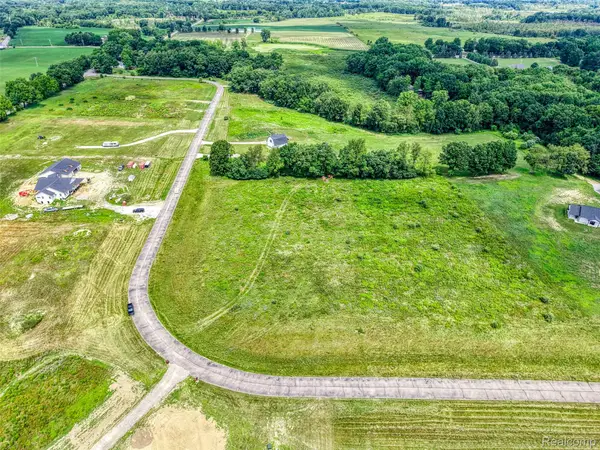 00 Gregory Ridge, Gregory, MI 48137
