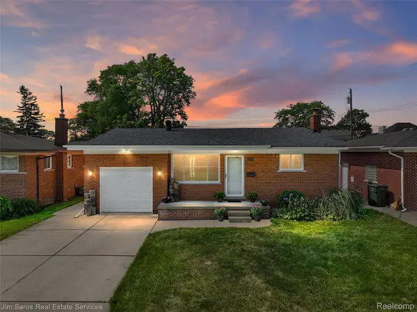 22444 Wildwood Street, StClairShores, MI 48081