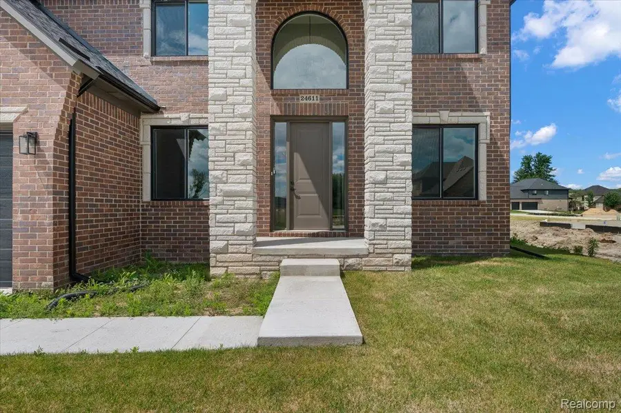 24611 Tribute Drive, Macomb, MI 48042 - #3