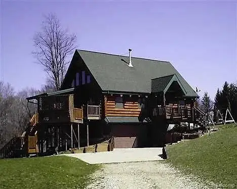 9009 Cockroft Road, EatonRapids, MI 48827