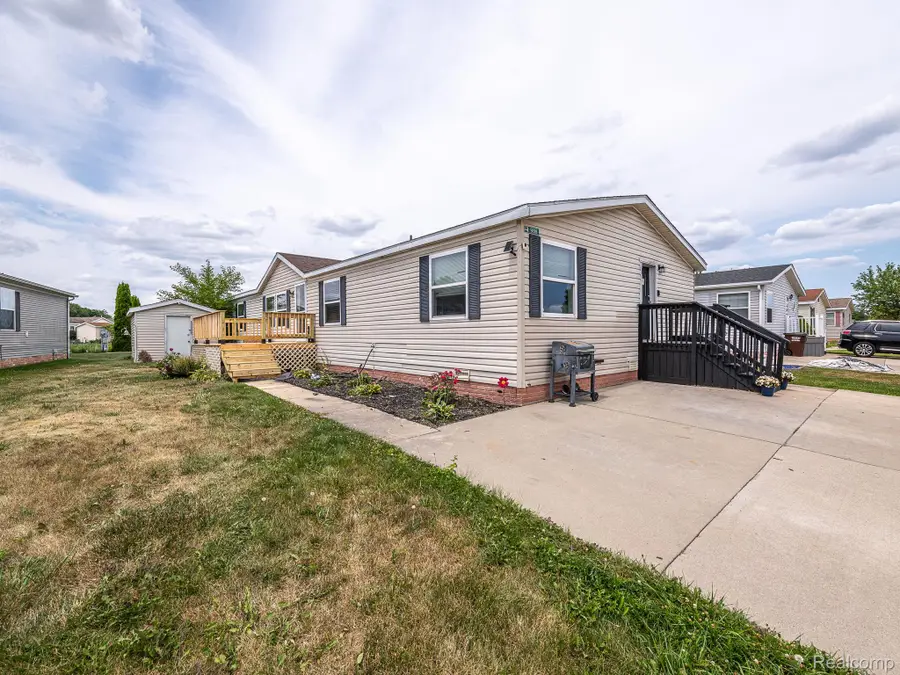 938 Tanner Landing, Monroe, MI 48161 - #2